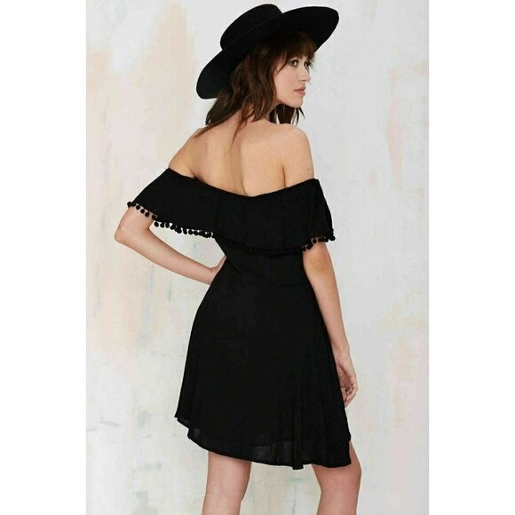Glamorous Women's Black Pom Down Dress Size XS Nasty Gal $68 - Picture 11 of 12